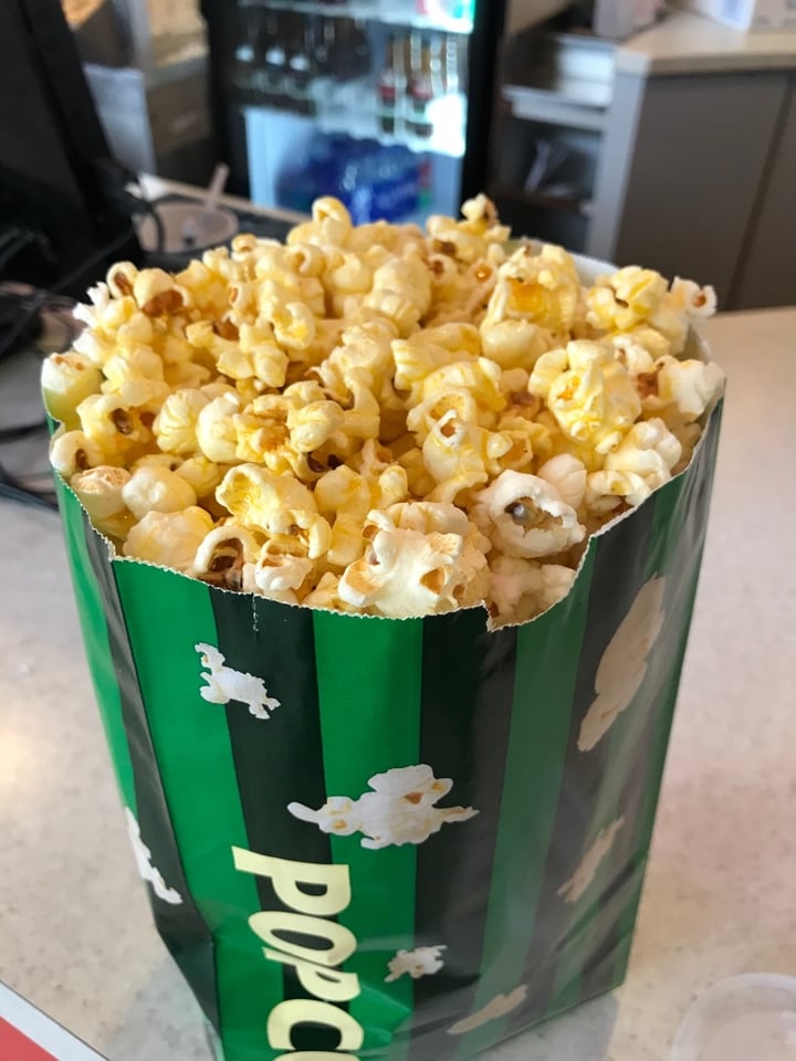 Landmark Cinemas Peoria, United States Popcorn Review abillion