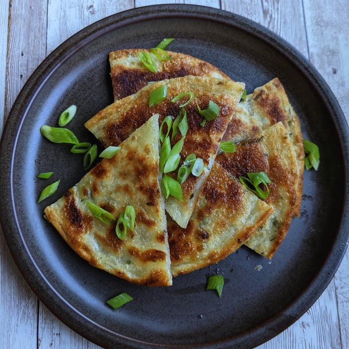 Trader Joe's Taiwanese green onion pancake Review abillion