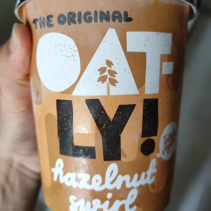 Oatly Hazelnut Swirl Ice Cream Review abillion