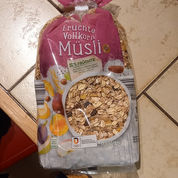 review photo of Korn Mühle Früchte Vollkornmüsli shared by @anameier on 08 Nov 2021 - review