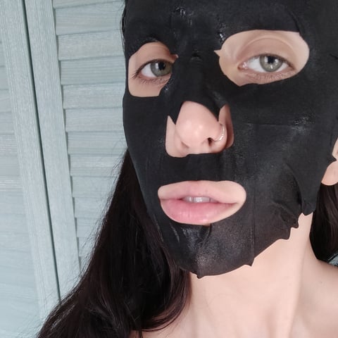 Jiinju Beauty Bamboo Charcoal Sheet Mask Reviews |