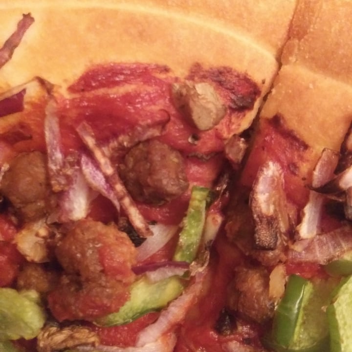 Pizza Hut Easley, United States Beyond Italian Sausage Pizza Review