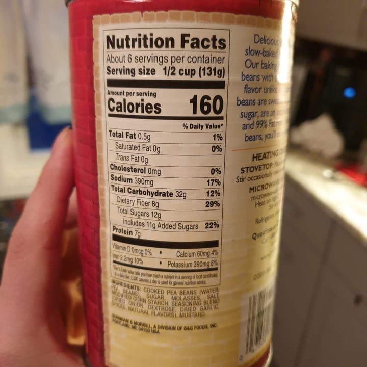 review photo of B&M Vegetarian Baked Beans with Molasses and Spices shared by @autumnleaves on 29 Mar 2022 - review