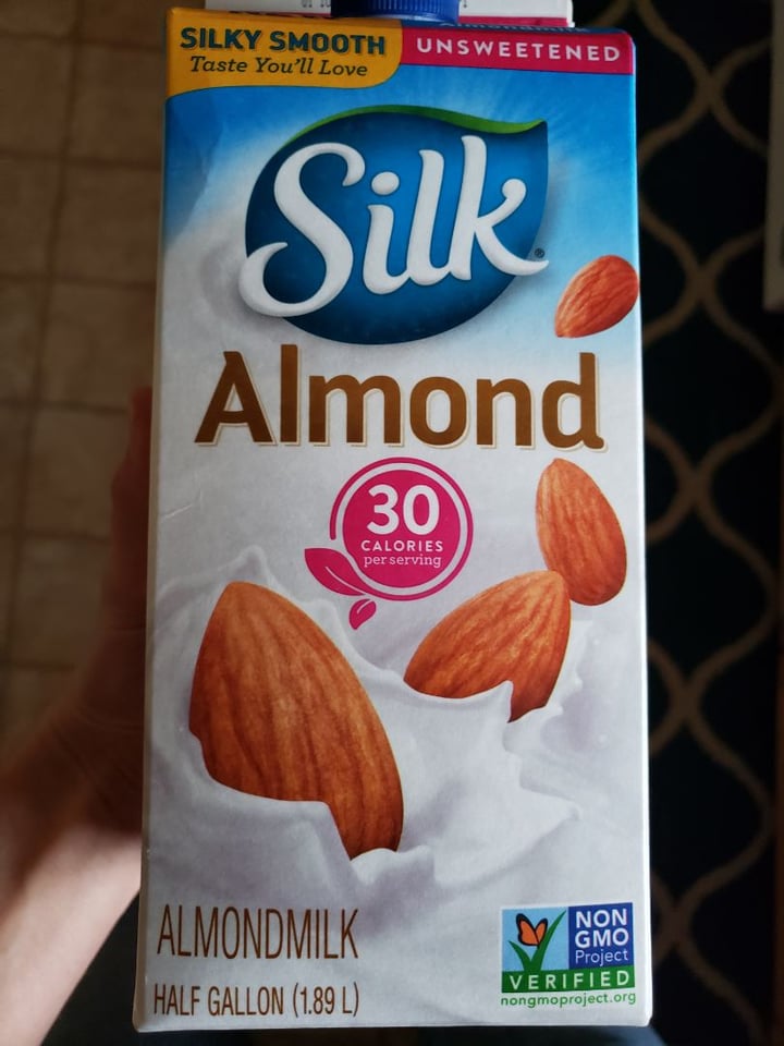 Silk Unsweetened Original Almond Milk Review | abillion