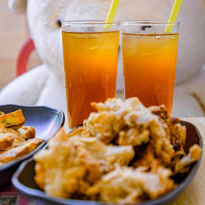 heartbreak-melts-ice-cream-cafe-ang-mo-kio-singapore-jiaqi-juice