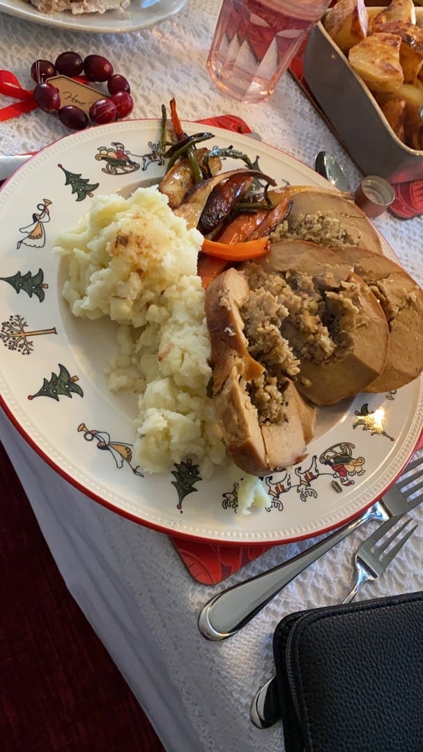 Tofurky Plant Based Holiday Feast Review abillion