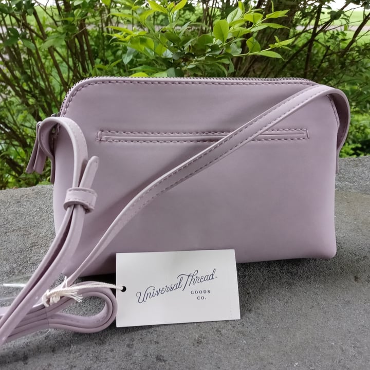 Universal Threads Crossbody Handbag Review abillion