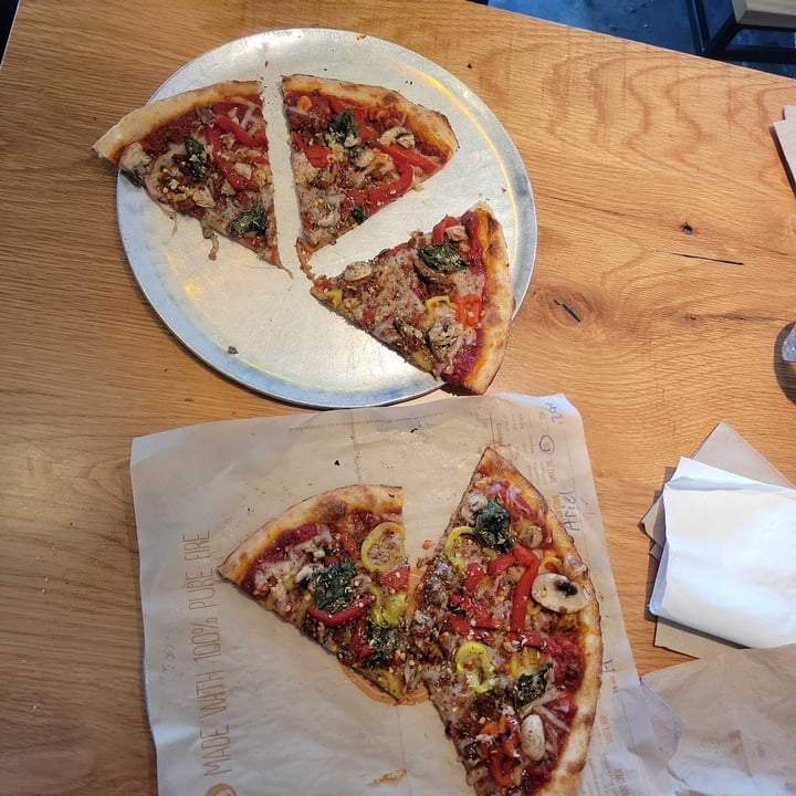 Blaze Pizza Build Your Own Pizza (Vegan) Reviews abillion