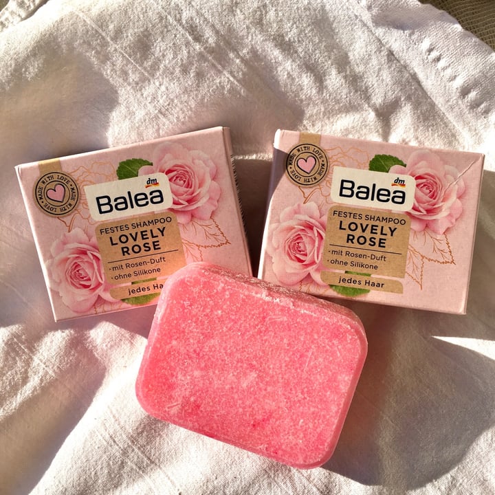 Balea Lovely Rose Solid Shampoo Review | abillion