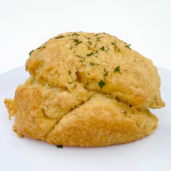 Nikki Arcé Savory Herb Biscuit Review abillion