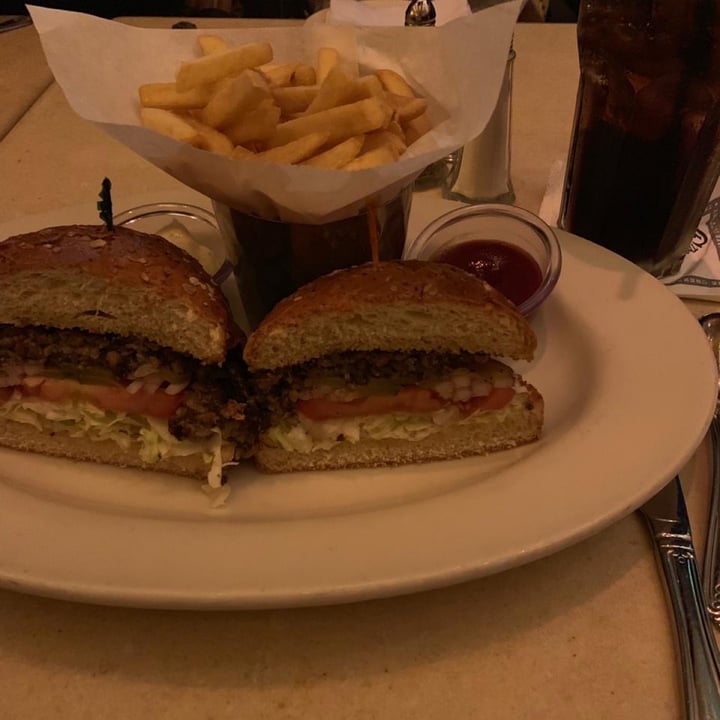 The Cheesecake Factory Alkurnaish, Al Khobar, Saudi Arabia Veggie