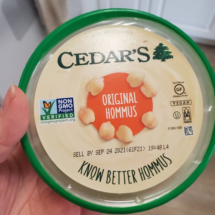 Cedar's Foods Original Hommus Review abillion