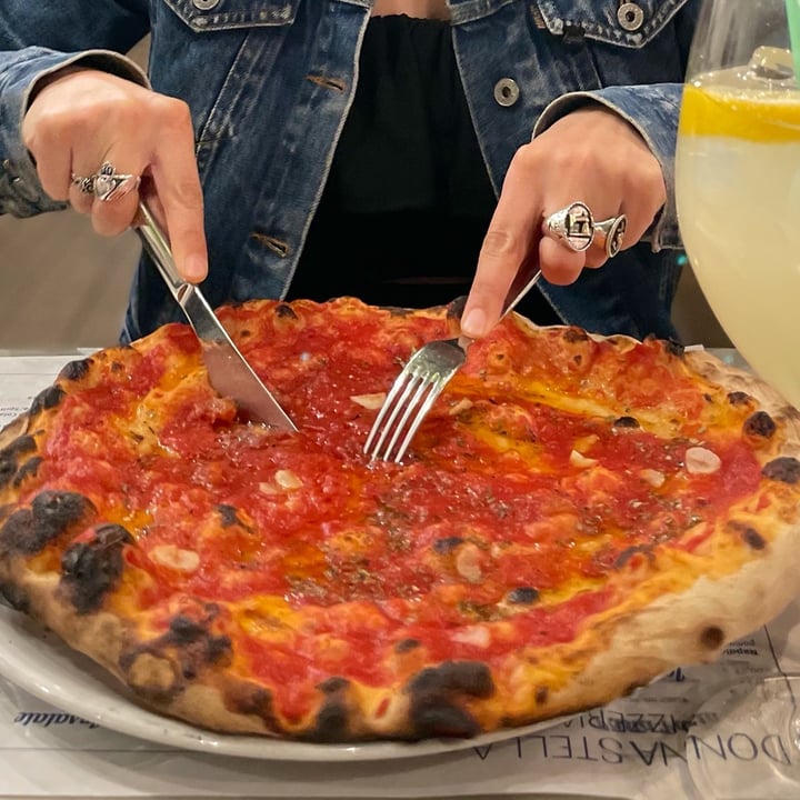 Pizzeria Donna Stella Amalfi, Italy Pizza napoletana Review abillion