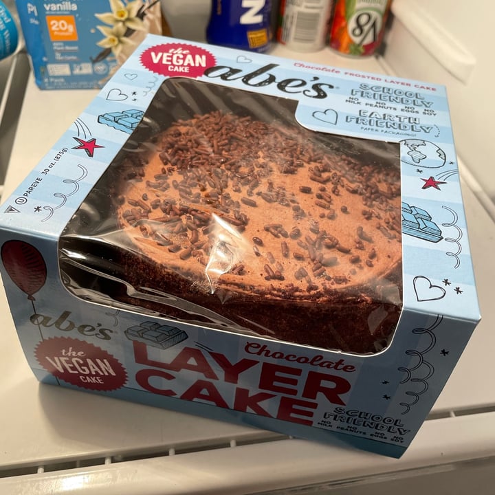 abe-s-vegan-muffins-chocolate-frosted-layer-cake-review-abillion