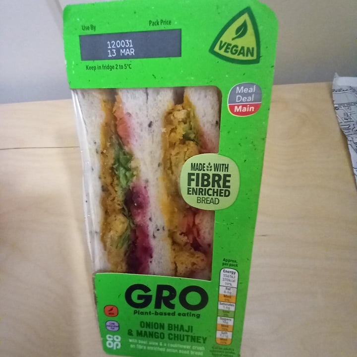 Coop Gro Onion Bhaji & Mango Chutney Sandwich Reviews abillion