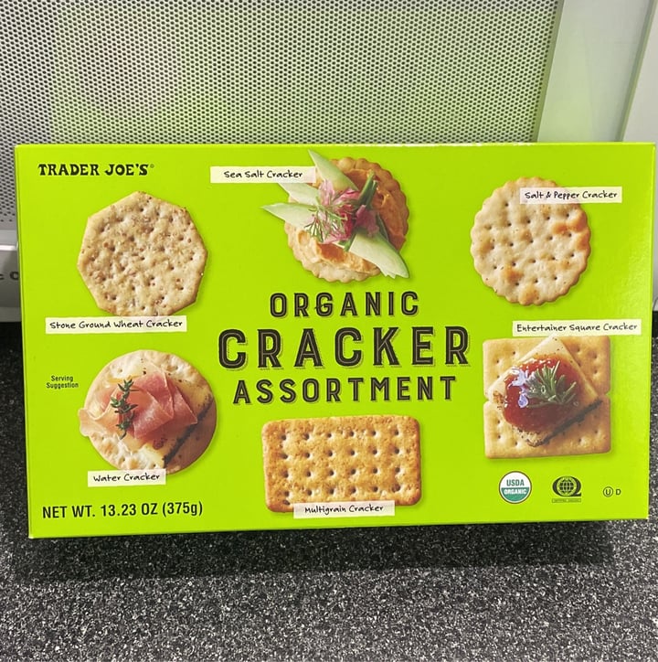 Trader Joe's Organic cracker assortment Review abillion
