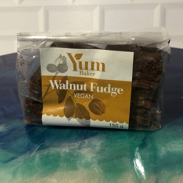 Yum Baker Walnut fudge Review | abillion