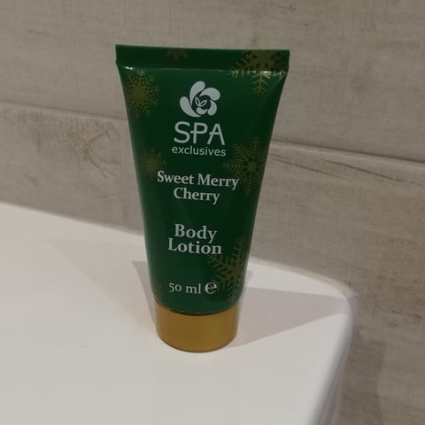 Spa exclusive Sweet Merry Cherry Bodylotion Reviews | abillion