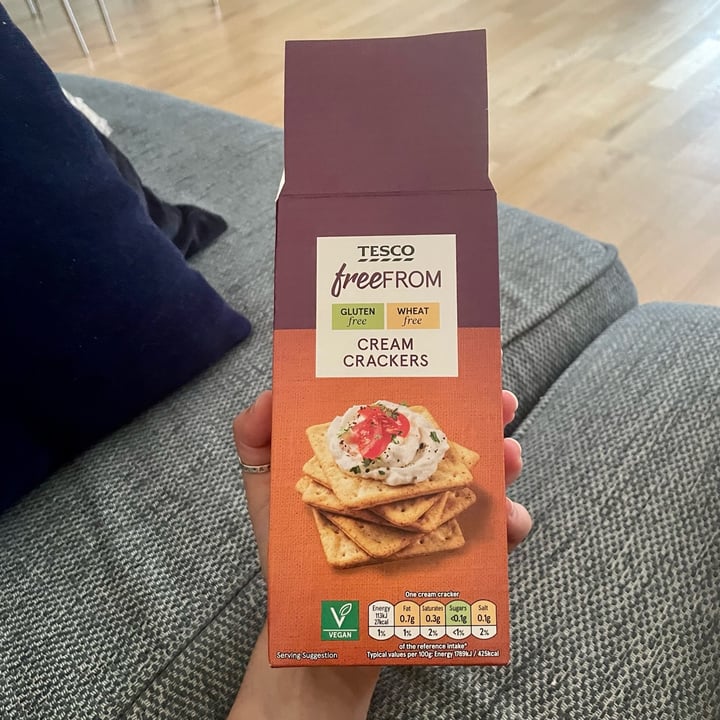 Tesco Free From Cream Crackers Reviews abillion