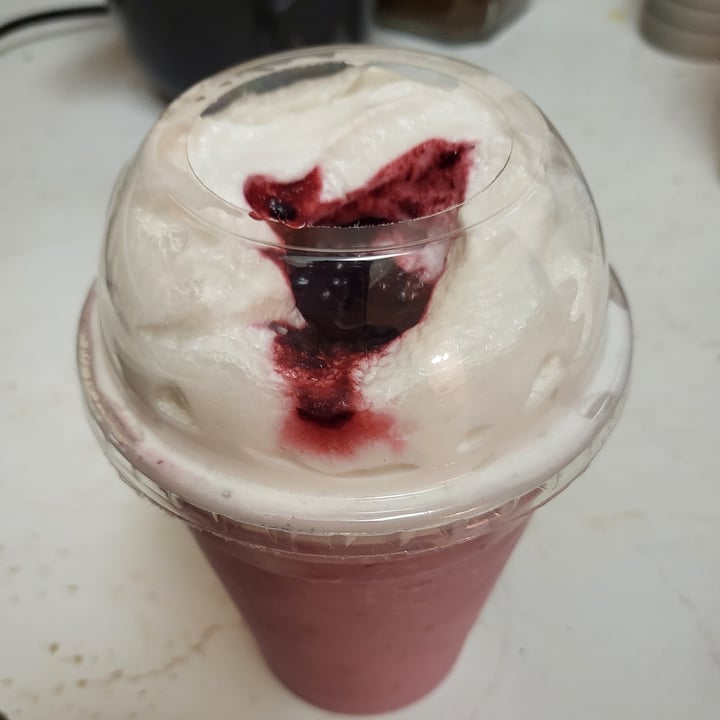 burgerville-hazelwood-portland-united-states-marionberry-bliss-shake