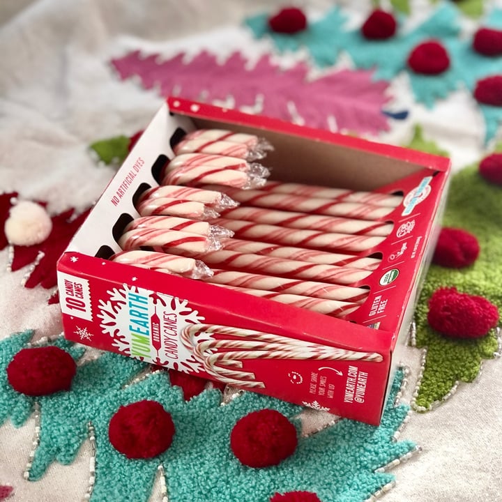 YumEarth Candy Cane Review abillion