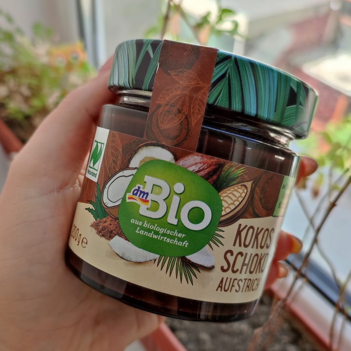 dmBio Kokos Schoko Aufstrich Review | abillion