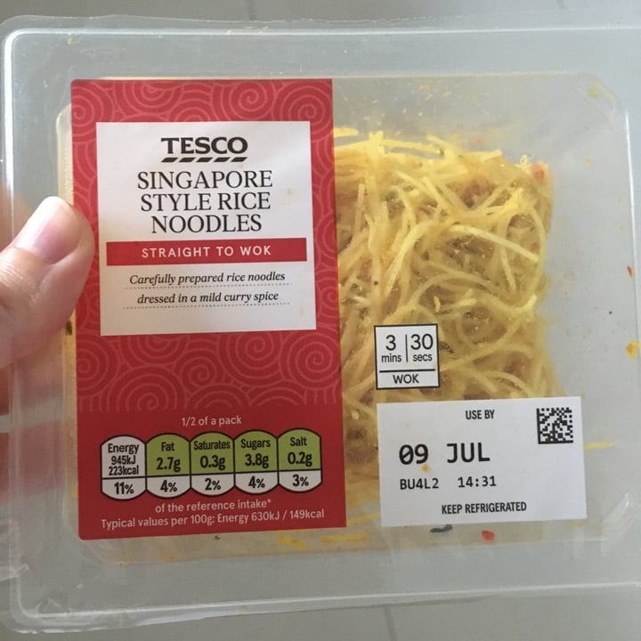 Tesco Singapore style rice noodles Review abillion