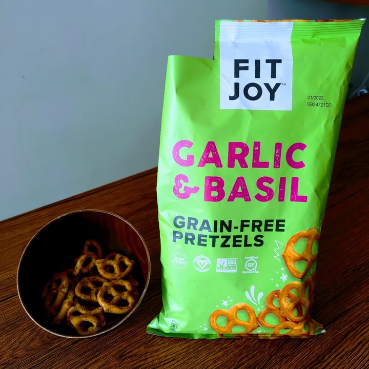 FitJoy Garlic & Basil Grainfree Pretzels Reviews abillion