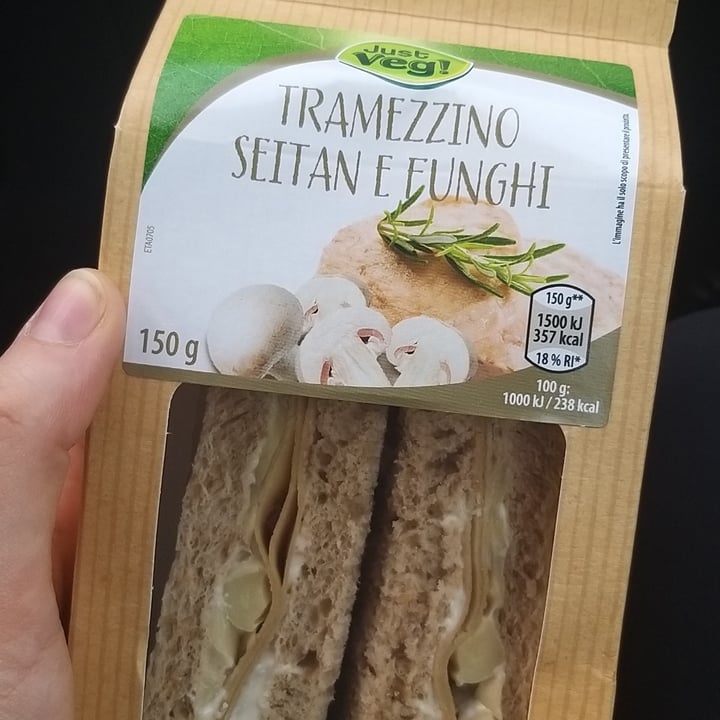 Aldi JustVeg tramezzino seitan e funghi Reviews abillion
