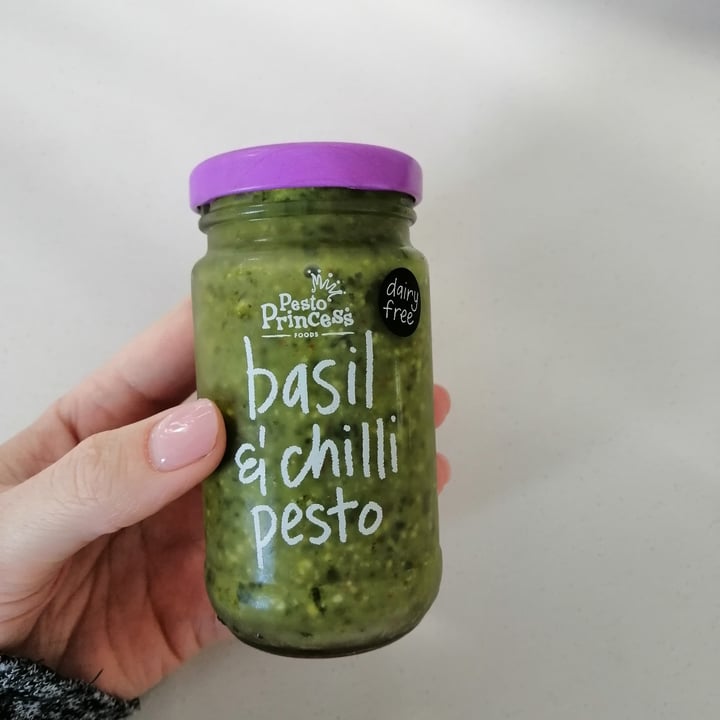 Pesto Princess Basil & Chilli Pesto Review abillion