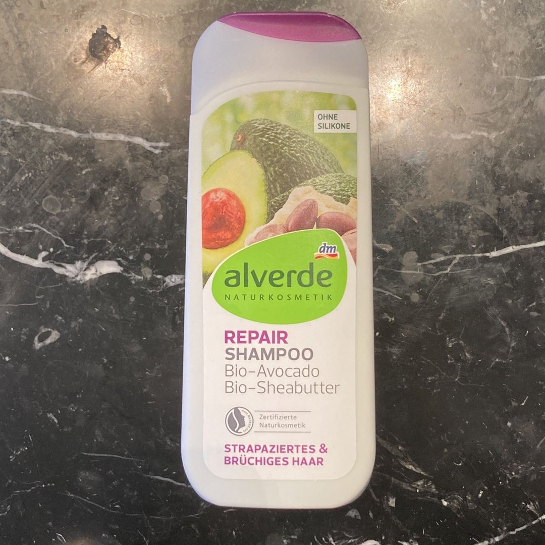 Alverde Naturkosmetik Repair shampoo avocado-sheabutter Reviews | abillion