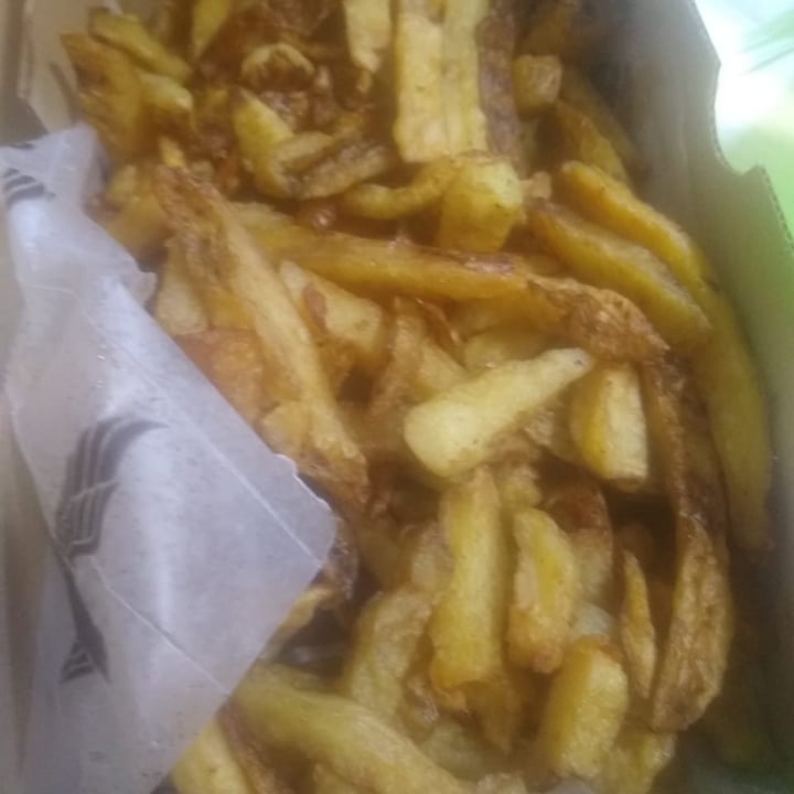 Growlers Recoleta Barrio Norte, ABN, Argentina Papas Fritas Review abillion