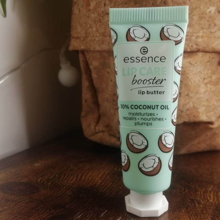 Essence Lip care Booster Lip Butter Reviews abillion