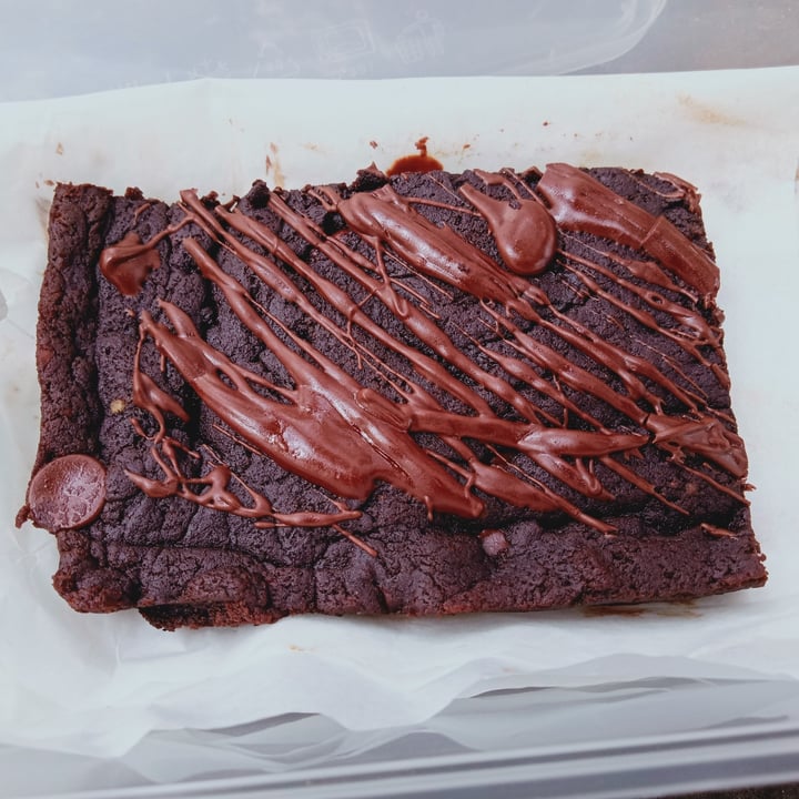 Neha's 100 Vegan Kitchen Chocolate fudge brownie Review abillion