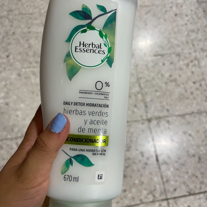Herbal Essences Acondicionador hierbas verdes y aceite de menta Review