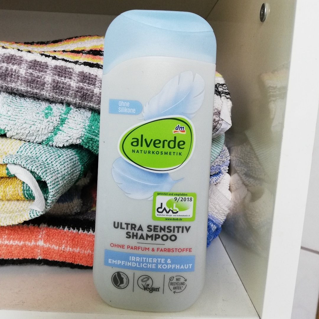 Alverde Naturkosmetik Ultra Sensitiv Shampoo Review | abillion