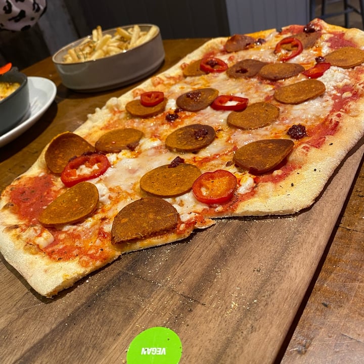 Zizzi Bracknell United Kingdom Spicy Jackfruit Pizza Review abillion