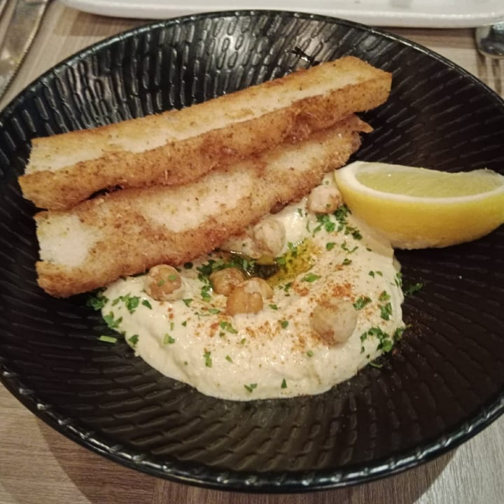 LeVeL33 Downtown Core, Singapore Hummus Review abillion