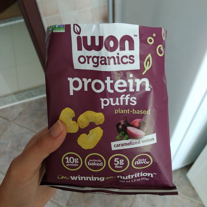 photo of Iwon Organics Caramelized onion protein puffs shared by @sarapereira on  10 Sep 2021 - review