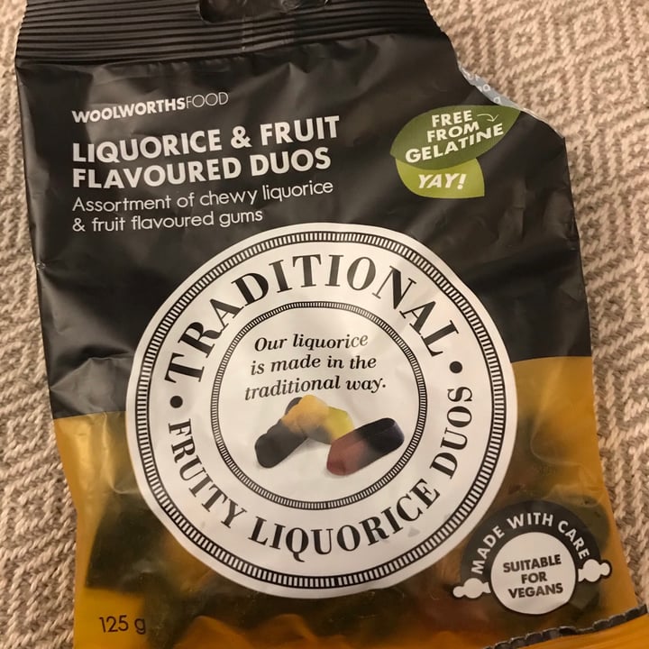 Woolworths Liquorice & Fruit Flavoured Duo Review abillion