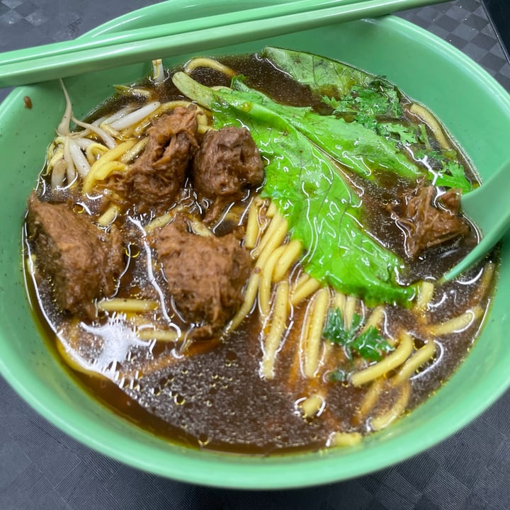 photo of Tanaka Vegetarian Food Mutton Noodles (Sat morning/afternoon only) shared by @vishakha on  12 Jul 2022 - review