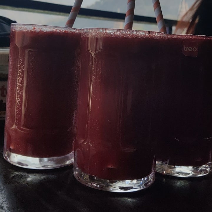 Little Buddha Cafe Laxman Jhula, Rishikesh, India Strawberry Juice