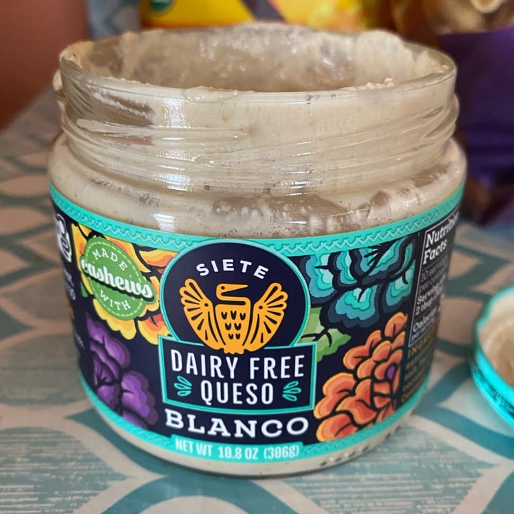 Siete Family Foods Cashew Queso Blanco Review abillion