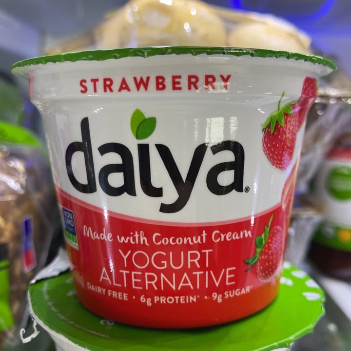 Daiya Strawberry Yogurt Alternative Review abillion