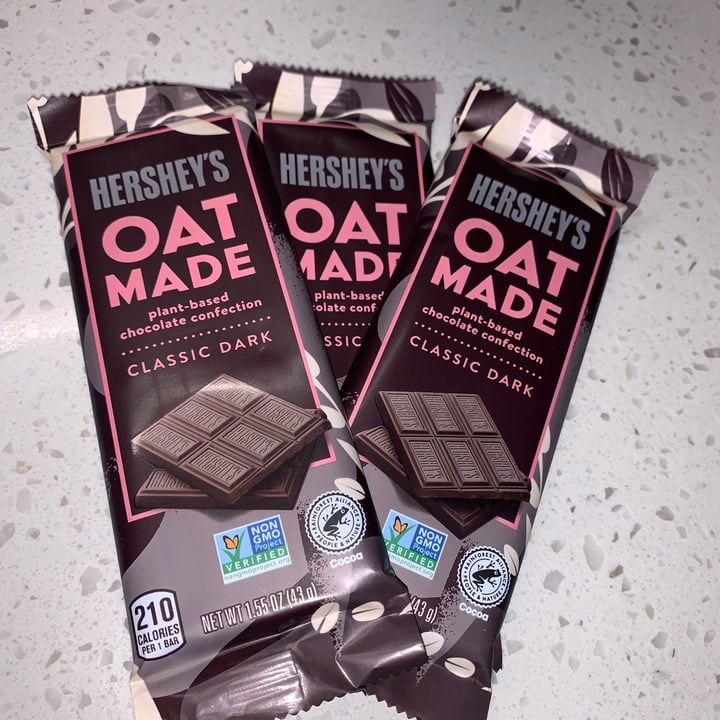 Hershey's Oat made classic dark Review abillion