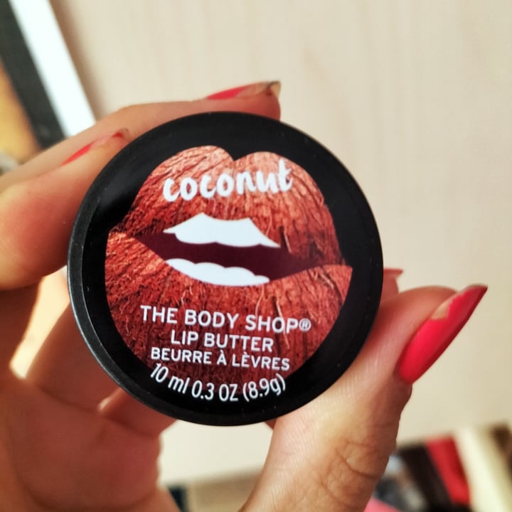 The Body Shop Coconut Lip butter Review abillion