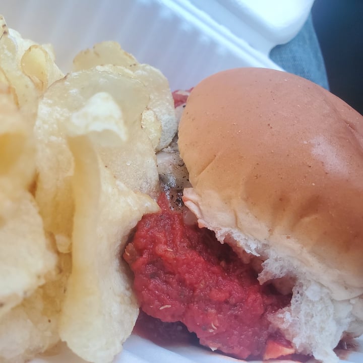 Killer Vegan Union, United States Pizza Burger Review abillion