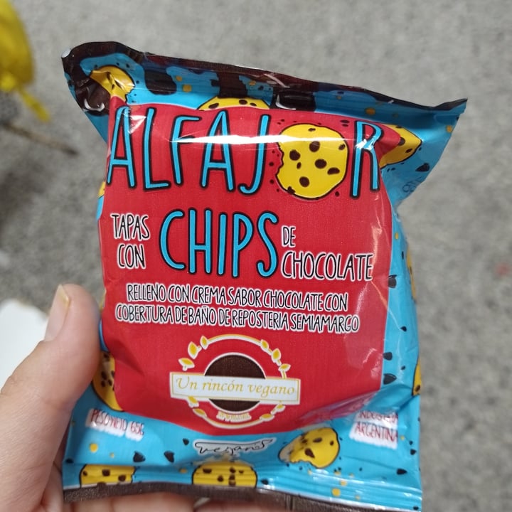 review photo of Un Rincón Vegano Alfajor Chips shared by @barbaraverburg on 28 Apr 2022 - review