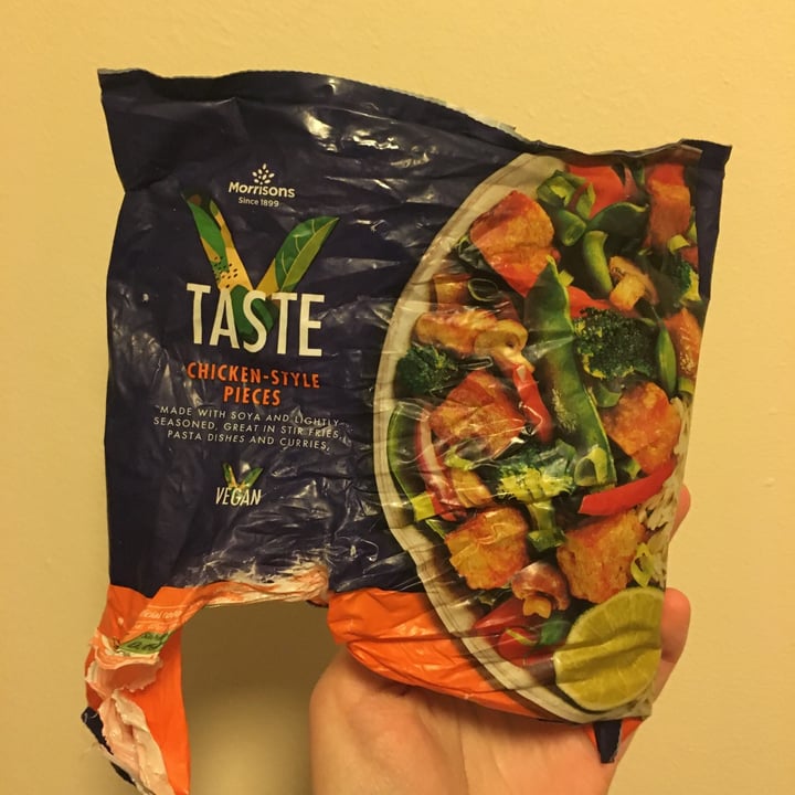 Morrisons Taste chicken style pieces Review abillion