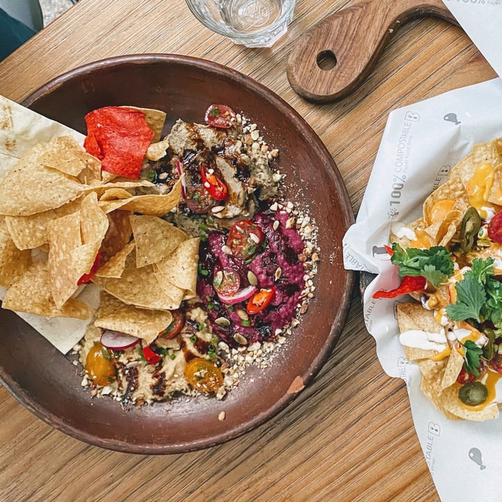 Genius Central Singapore Outram, Singapore Three Heavenly Dips Review